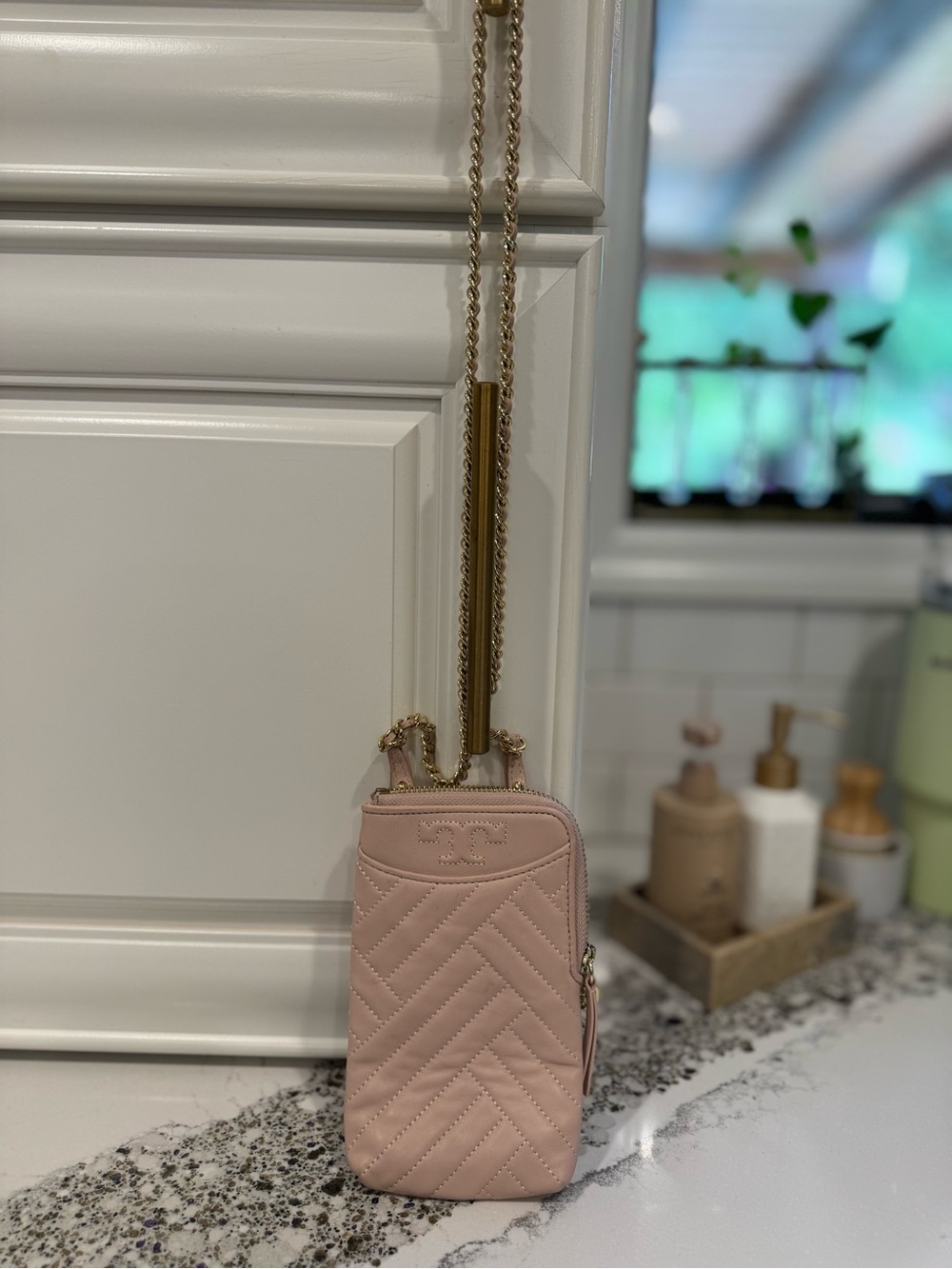 Tory Burch Quilted Pink Crossbody Phone Pouch - Designer Style